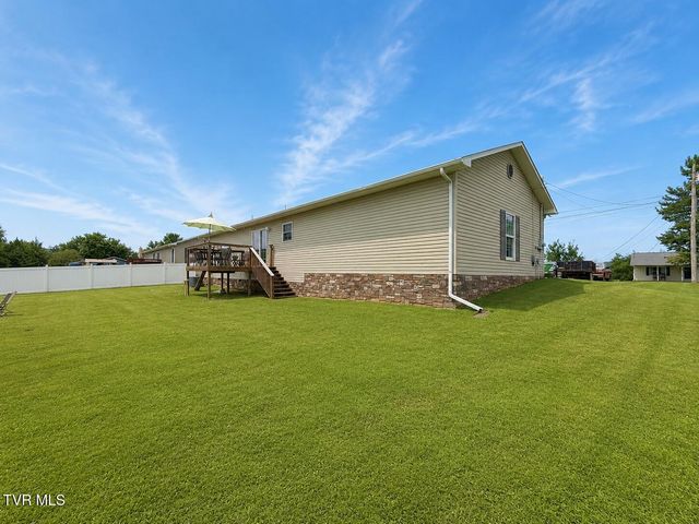 253 Ramblin Road, Newport, TN 37821
