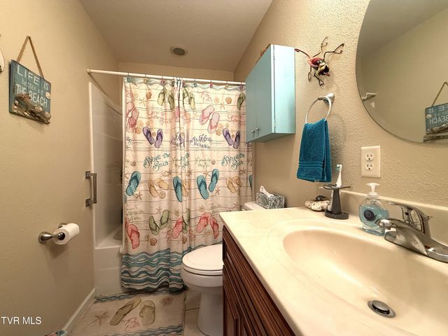 253 Ramblin Road, Newport, TN 37821