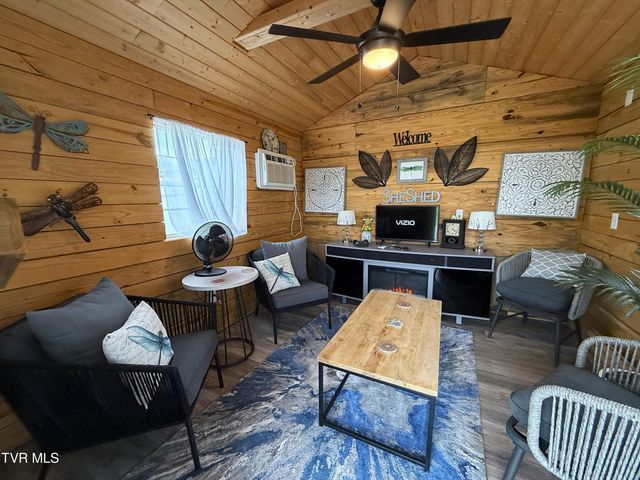253 Ramblin Road, Newport, TN 37821