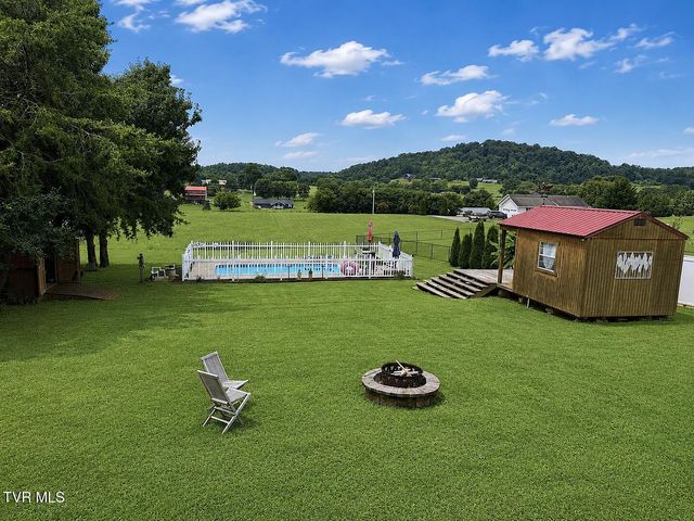 253 Ramblin Road, Newport, TN 37821