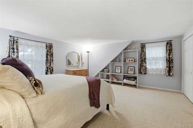 73 Cove Road, Huntington, NY 11743