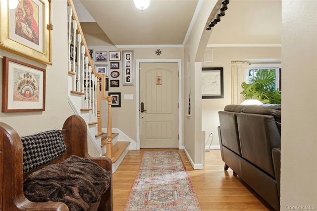 73 Cove Road, Huntington, NY 11743