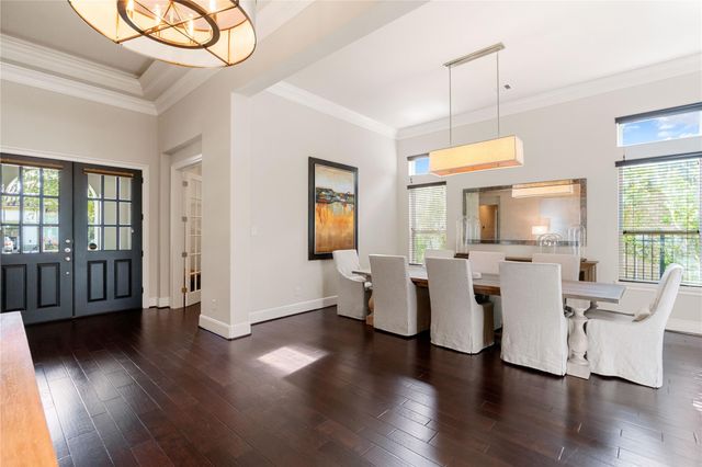 7 Valley Cottage Place, Spring, TX 77389