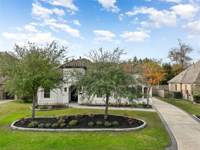 7 Valley Cottage Place, Spring, TX 77389
