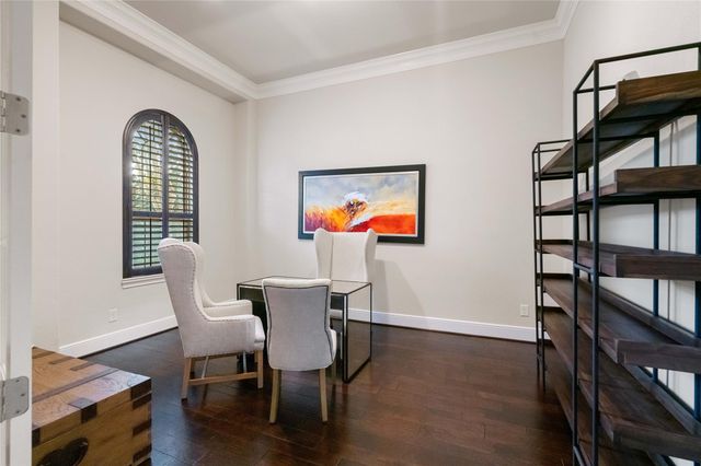 7 Valley Cottage Place, Spring, TX 77389