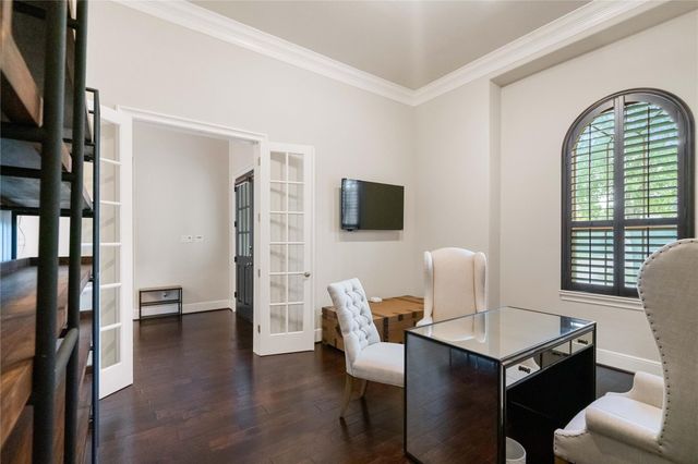 7 Valley Cottage Place, Spring, TX 77389