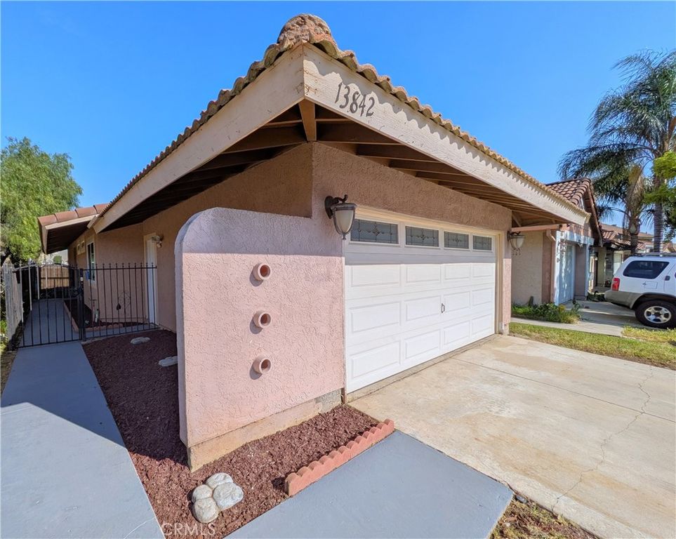 Image 1 of property listing at 13842 Caspian, Moreno Valley, CA 92553