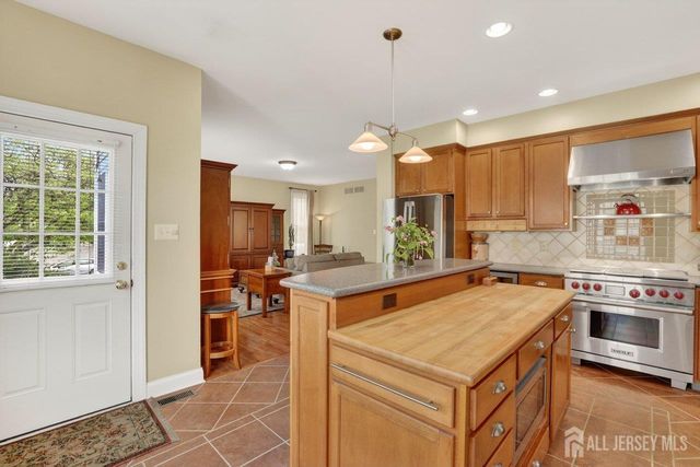 419 Plainsboro Road, Plainsboro, NJ 08536