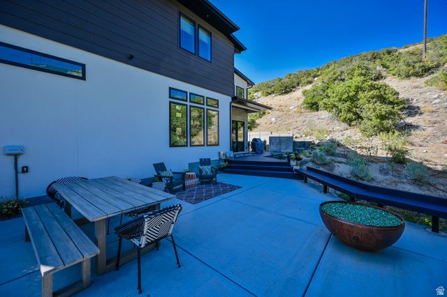 3381 E 9980 S, Sandy, UT 84092