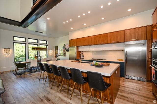 3381 E 9980 S, Sandy, UT 84092