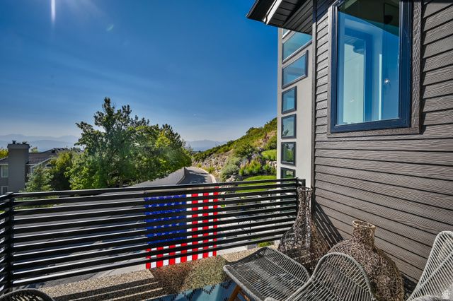3381 E 9980 S, Sandy, UT 84092