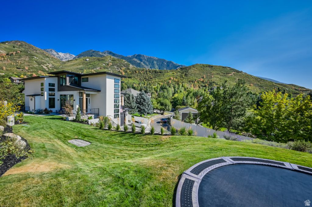 3381 E 9980 S, Sandy, UT 84092
