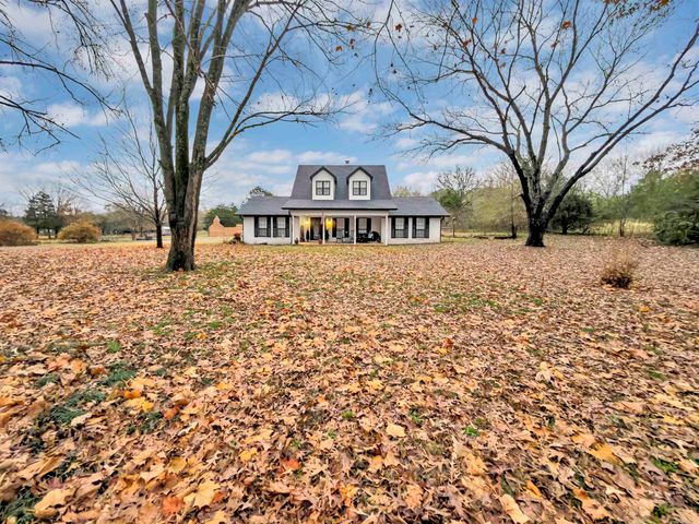 8 N Springhill Lane, Greenbrier, AR 72058