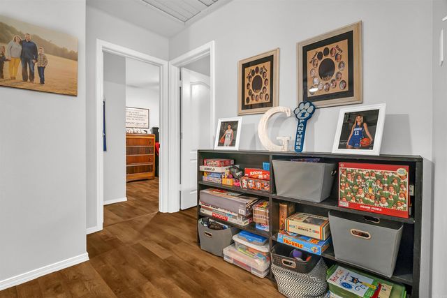 8 N Springhill Lane, Greenbrier, AR 72058