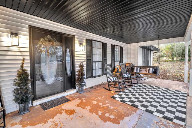 8 N Springhill Lane, Greenbrier, AR 72058