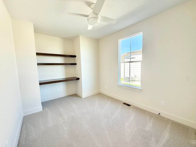 2623 S Willow Oak ST, Wichita, KS 67230