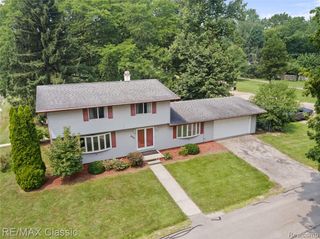 594 Maple Vista Street, Imlay City, MI 48444