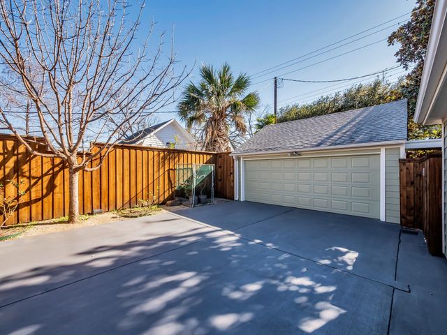 3315 Mockingbird Lane, Highland Park, TX 75205