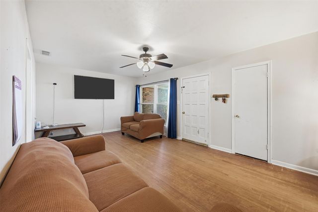 6650 Sheridan Road, Fort Worth, TX 76134