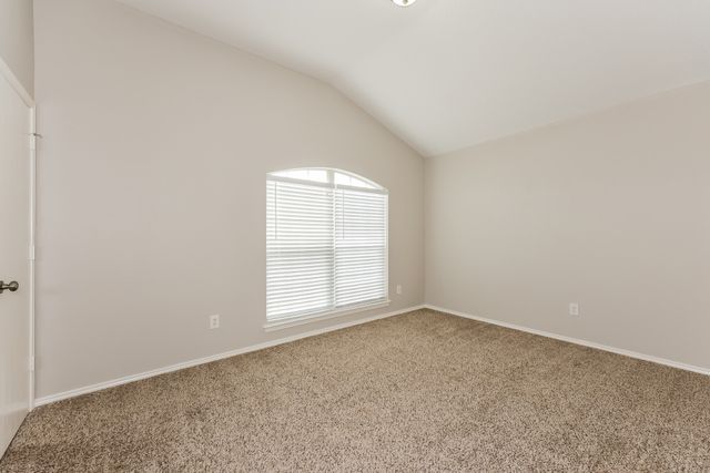 7425 Snow Ridge Drive, Fort Worth, TX 76133