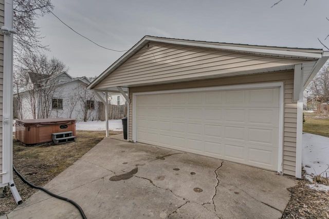 515 N TONKA STREET, Appleton, WI 54911