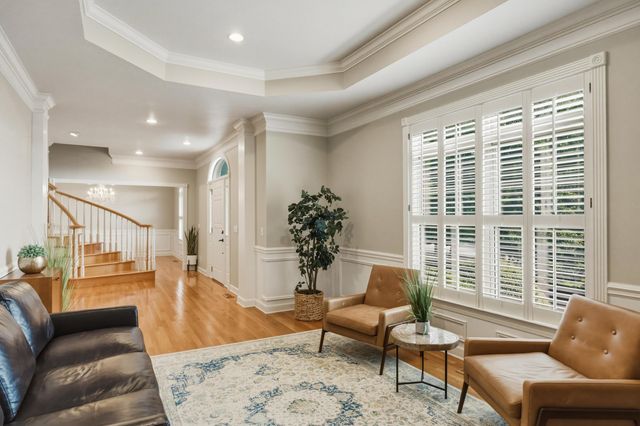 9127 Greystone Valley Drive, Ooltewah, TN 37363