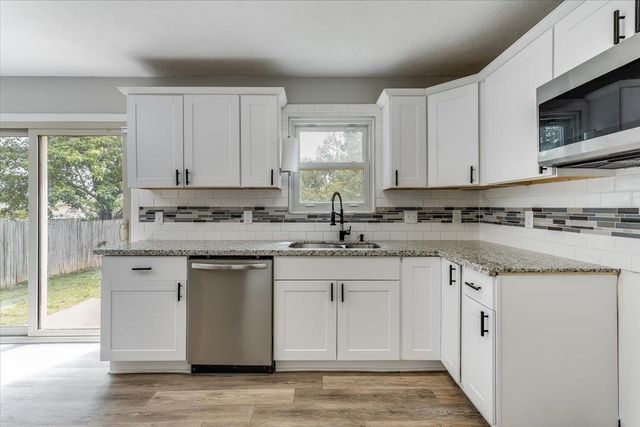 928 S Dalton Drive, Wichita, KS 67207