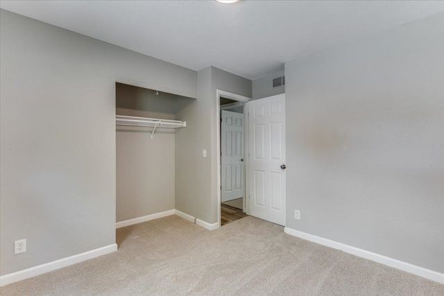 928 S Dalton Drive, Wichita, KS 67207