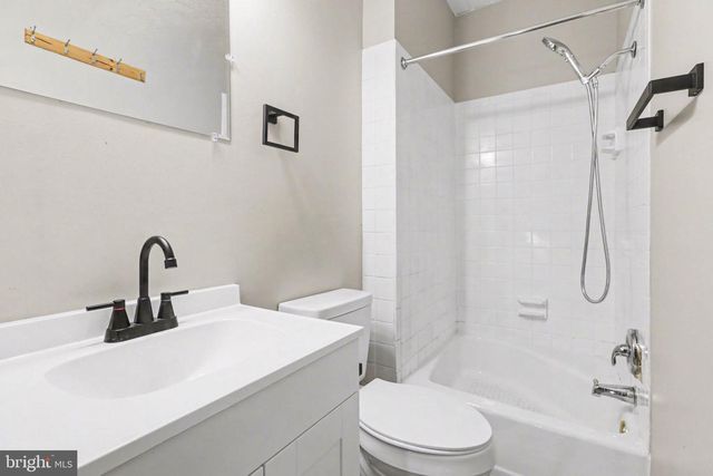 108 W POMFRET ST, Carlisle, PA 17013
