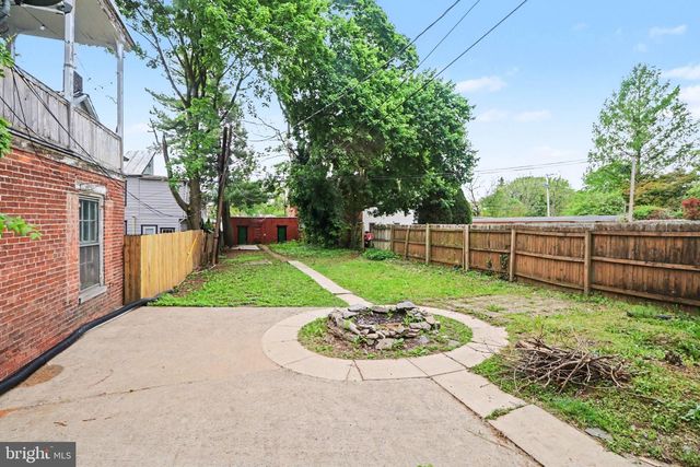 108 W POMFRET ST, Carlisle, PA 17013