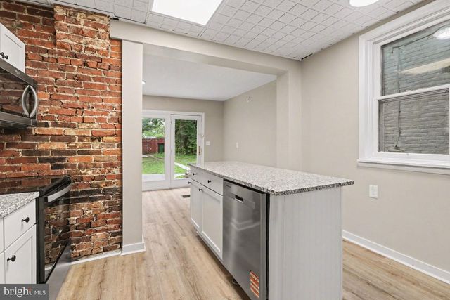 108 W POMFRET ST, Carlisle, PA 17013
