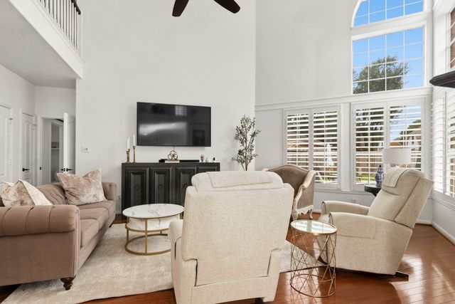 4910 White Manor Drive, Pasadena, TX 77505