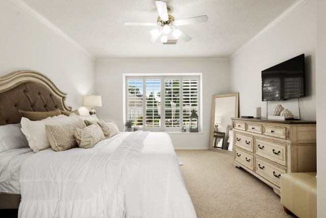 4910 White Manor Drive, Pasadena, TX 77505