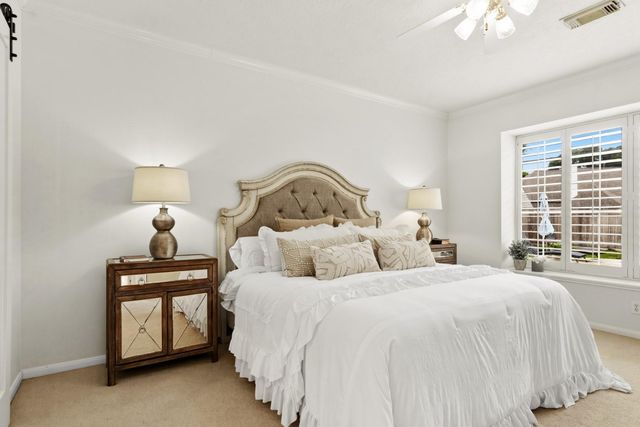 4910 White Manor Drive, Pasadena, TX 77505