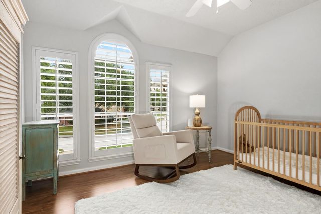 4910 White Manor Drive, Pasadena, TX 77505