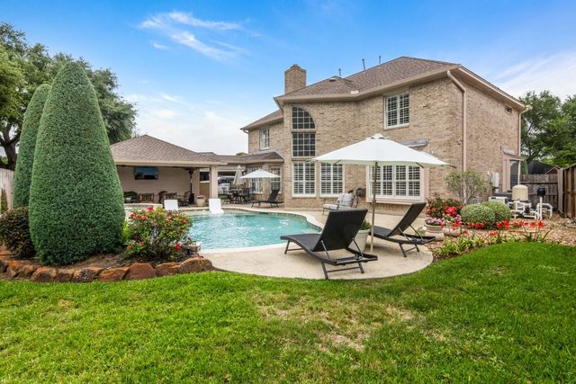 4910 White Manor Drive, Pasadena, TX 77505