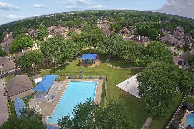 4910 White Manor Drive, Pasadena, TX 77505