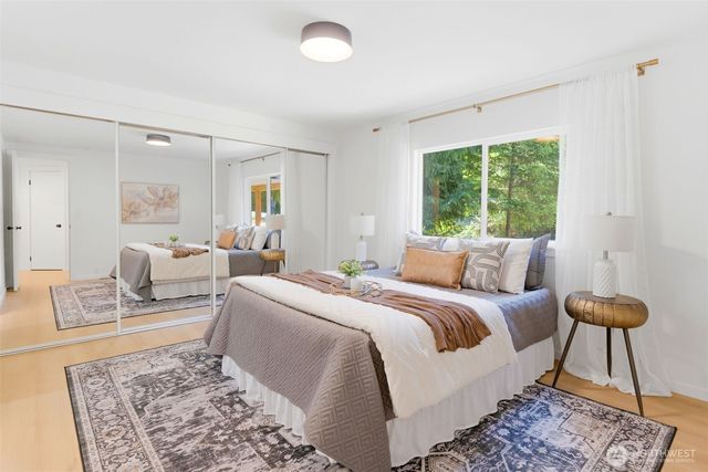 101 E Snow Cap Drive, Belfair, WA 98528