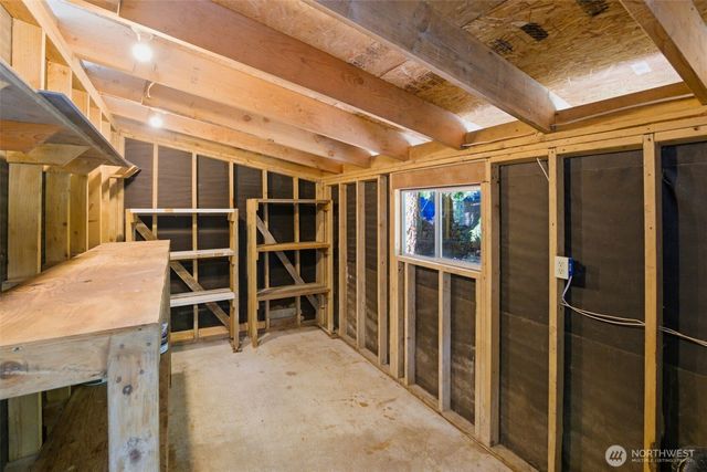 101 E Snow Cap Drive, Belfair, WA 98528