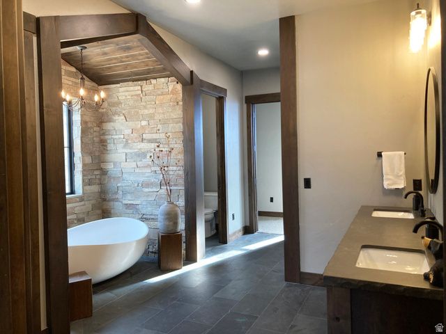 259 S MEADOW DR, Springville, UT 84663