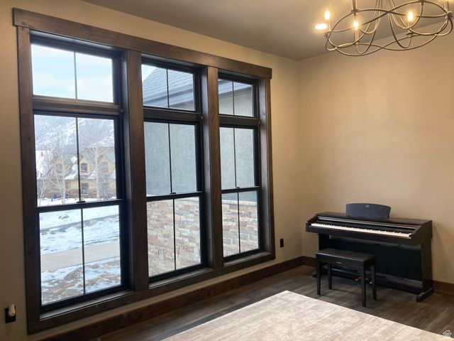 259 S MEADOW DR, Springville, UT 84663