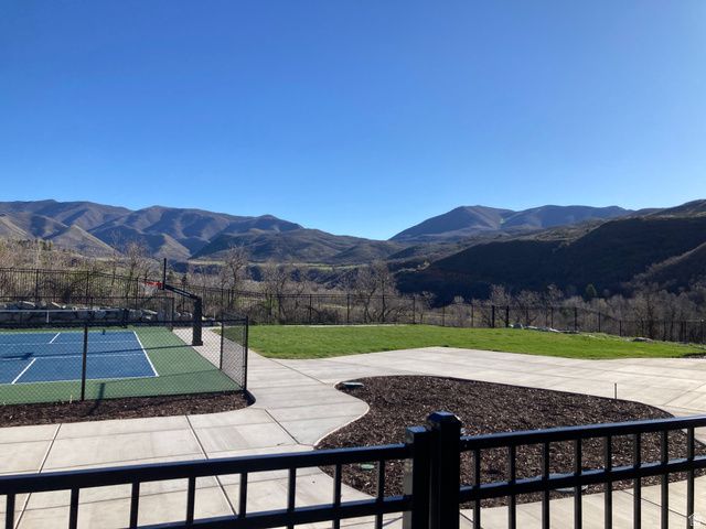 259 S MEADOW DR, Springville, UT 84663