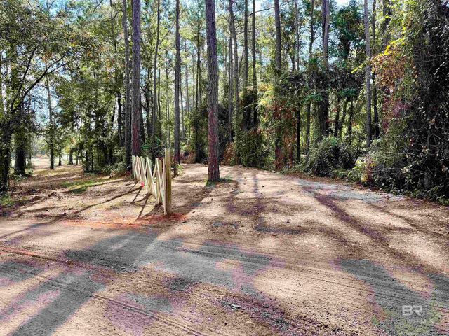 0 Bay Road, Foley, AL 36535