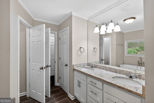 7127 Riverside Drive, Atlanta, GA 30328