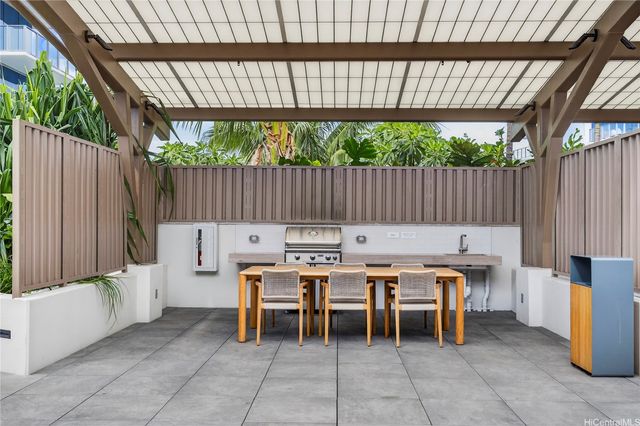 1515 Liona Street 2109, Honolulu, HI 96814