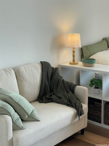 1515 Liona Street 2109, Honolulu, HI 96814