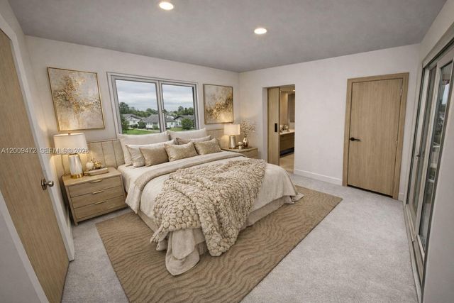 6091 SW 14th St, Plantation, FL 33317