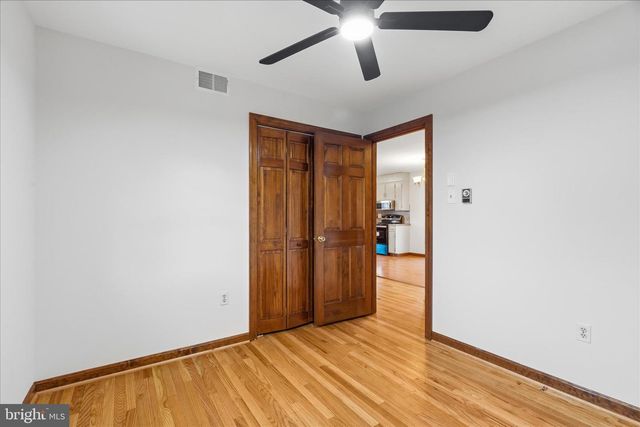 18360 WOODSIDE DR, Hagerstown, MD 21740