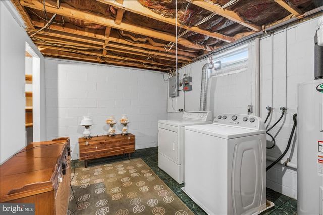 18360 WOODSIDE DR, Hagerstown, MD 21740