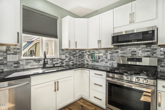1453 NE 4th Street, Redmond, OR 97756